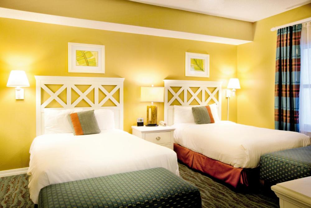 Two-Bedroom Deluxe Apartment interior